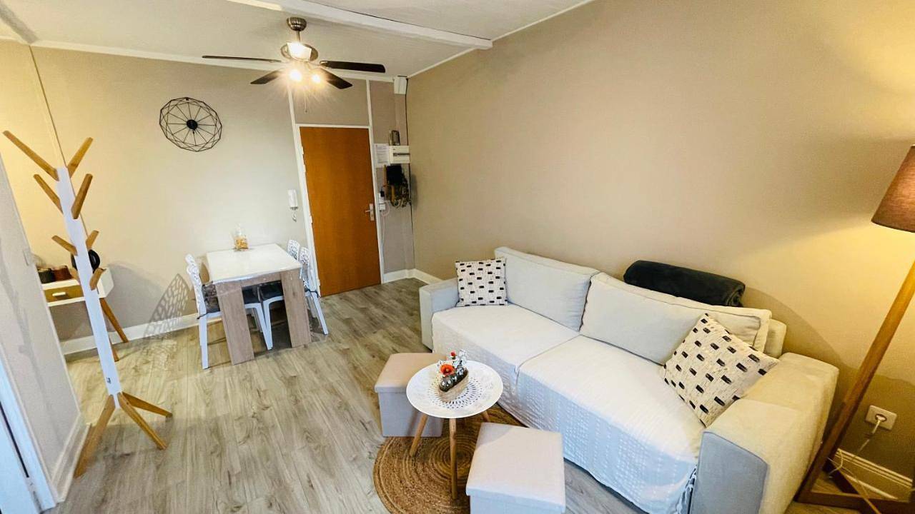 Appartement entier, Appartementt2 à 200m des Thermes in Saujon, Côte de Beauté