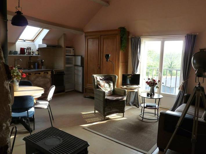 Location de vacances pour 3 personnes, avec vue et jardin à Ouroux-en-Morvan - 4