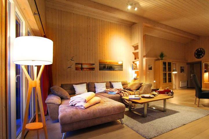 Ferienhaus für 8 Personen, mit Terrasse und Garten sowie Whirlpool und Sauna in Quern - 3