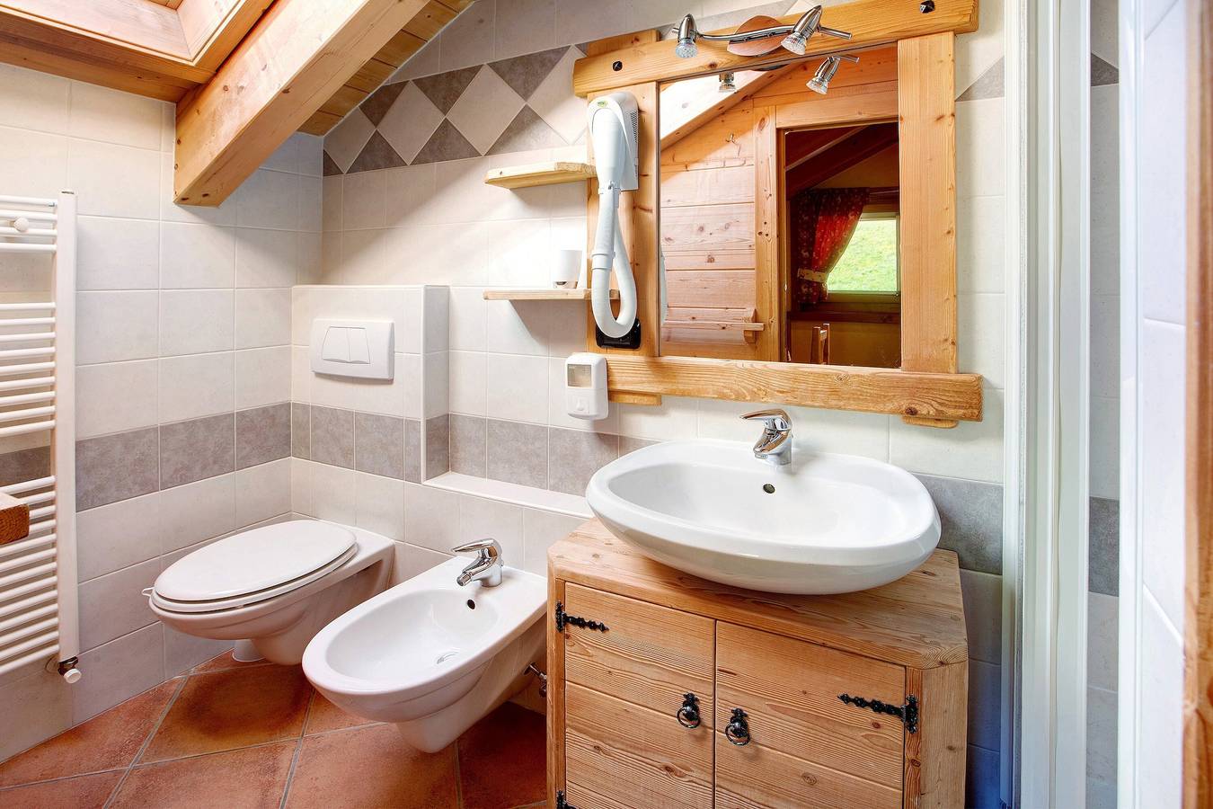 Appartement 'La Baitina app D' met uitzicht op de bergen & Wi-Fi, foto 10