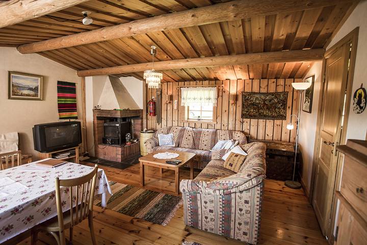 Schnuckliges Ferienhaus mit Seeblick und Wlan in Jämtland