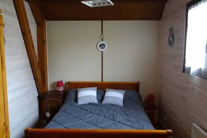 Gîte pour 10 personnes, avec terrasse et jardin à Chastreix - 2