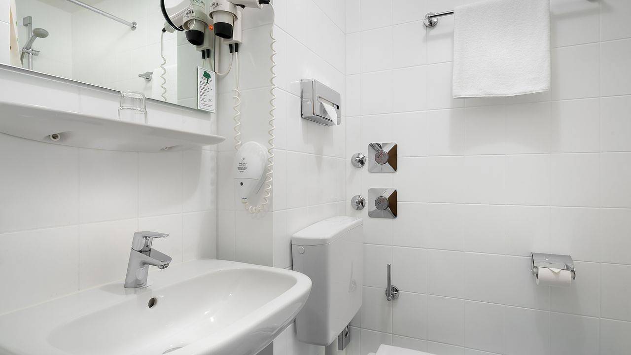 Ganze Ferienwohnung, Ferienwohnung für 1 Person (15 m²) in Karlsruhe in Karlsruhe, Rheinebene