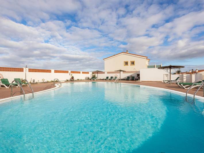 Chalet para 5 personas, con piscina y jardín - 1