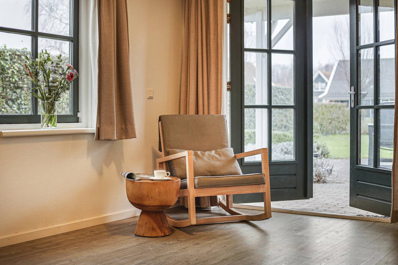 Bungalow für 8 Personen mit Balkon/Terrasse in Burgh-Haamstede, Zeeuwse Kust