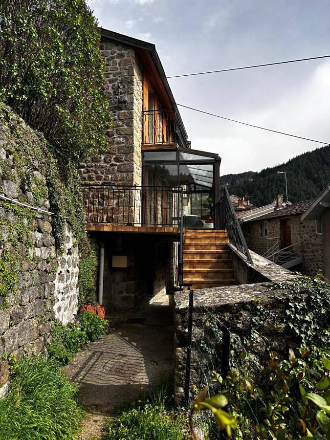 Gîte pour 4 personnes, avec balcon dans Saint-Martin-de-Valamas
