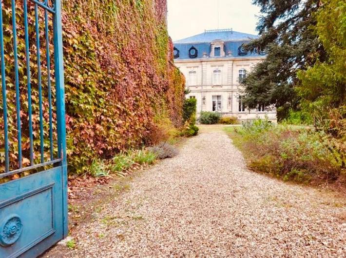 Location de vacances pour 16 personnes, avec jardin à Saint-Médard-de-Guizières - 2