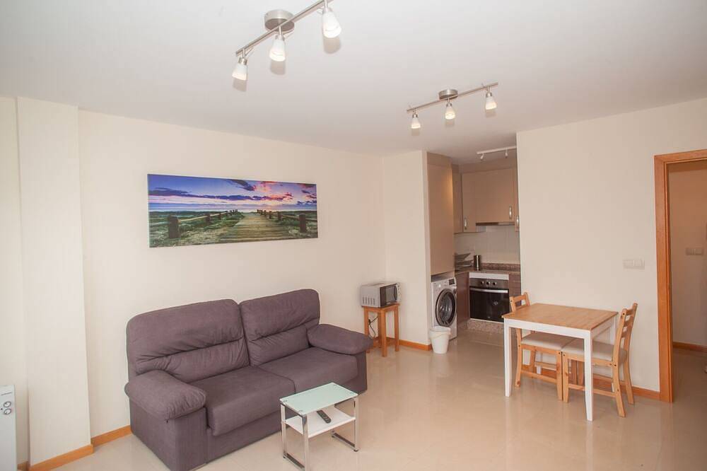 Entire apartment, Apartamento Raia Playa Langosteira en Finisterre in Fisterra, Costa da Morte