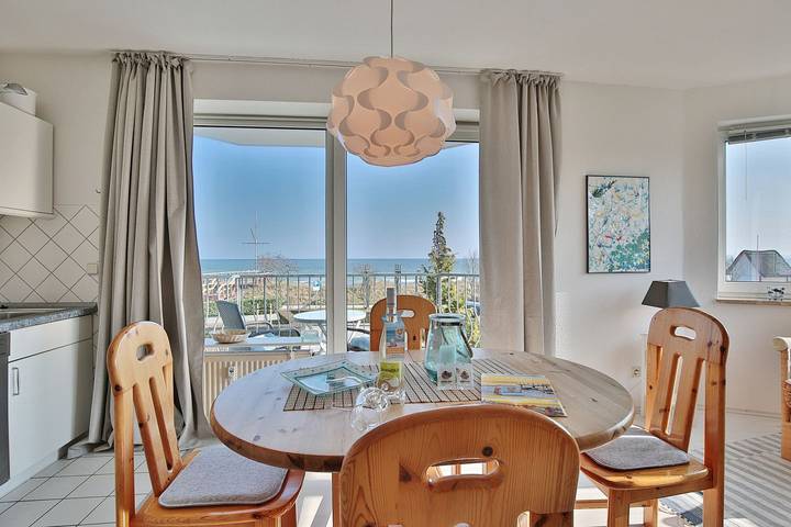 Strandhaus für 4 Personen, mit Balkon in Haffkrug