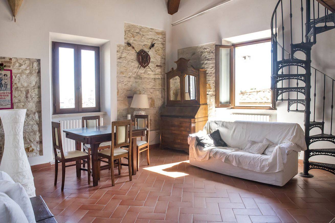 Apartamento entero, S188 Sirolo, wonderful two-room apartment in the alleys in Sirolo, Riviera del Conero