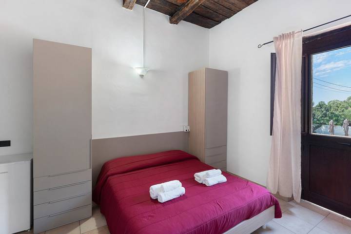 Donna Carmela Sea View Room with Wi-Fi and Air Conditioning in Caprioli, Cilento