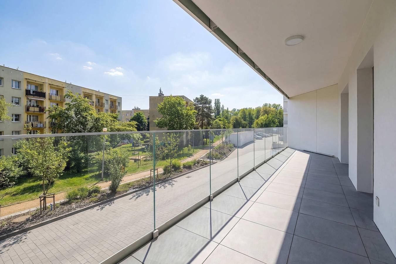 Ganze Wohnung, Stylish Apartment | 2 Bedrooms, Parking and Gym in Kattowitz, Schlesien