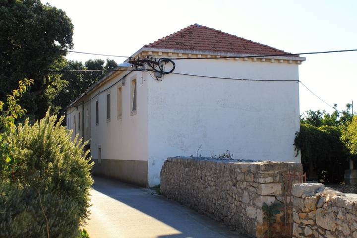 Ganze Wohnung, Komfortable Ferienwohnung mit Terrasse Lumbarda, Korcula A-179-a in Lumbarda, Korcula