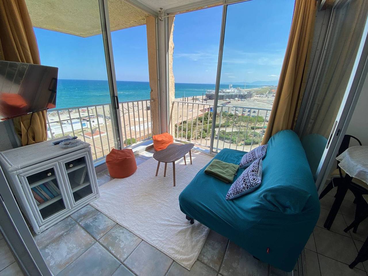 Appartement entier, Grand Studio 2 Pers, Vue Mer, Parking Privé in Le Barcarès, Côte d'Améthyste