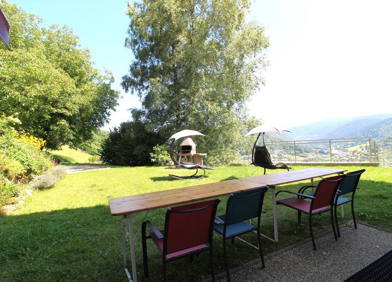 Apartamento entero, Gîte La Louvière La Bresse sauna nature centre à in La Bresse, Parque natural regional de los Ballons des Vosges
