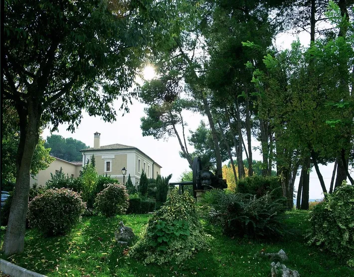 Hôtel pour 2 personnes, avec piscine et jardin - 1