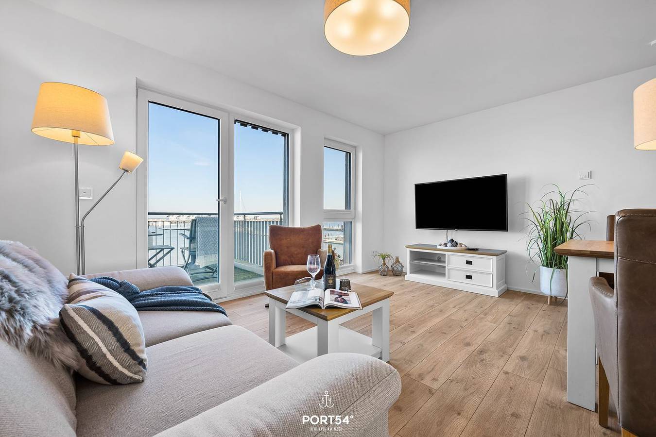 Ganze Wohnung, St. Malo - 2. Stock, Balkon, Hafenblick, Waschmaschine, eigener Parkplatz in Olpenitz, Kappeln