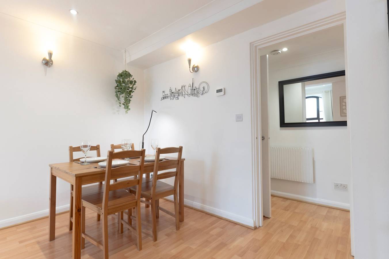Ganze Wohnung, Central Twickenham 1 Bed Flat Near River & Station - Pass the Keys in Richmond an der Themse, London