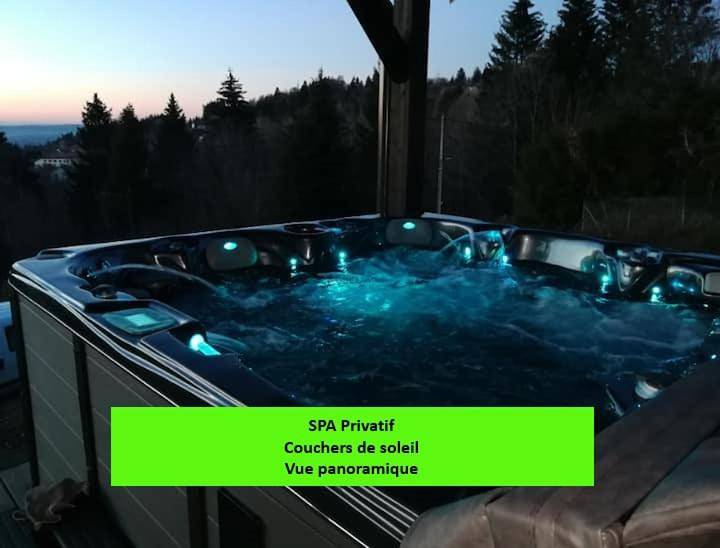 Chalet neuf avec jacuzzi privé, vue imprenable sur Massif des Vosges in Belfahy, Haute-Saône