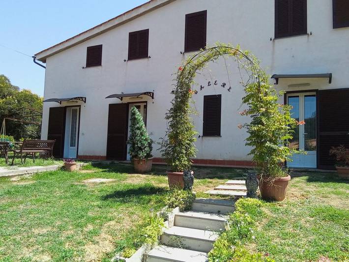 B&b per 3 persone, con Giardino e Panorama a Capannori