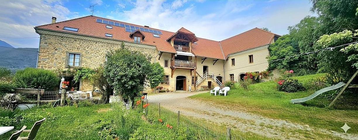 Chambre d’hôte pour 2 personnes, avec Terrasse ainsi que Jardin et Vue