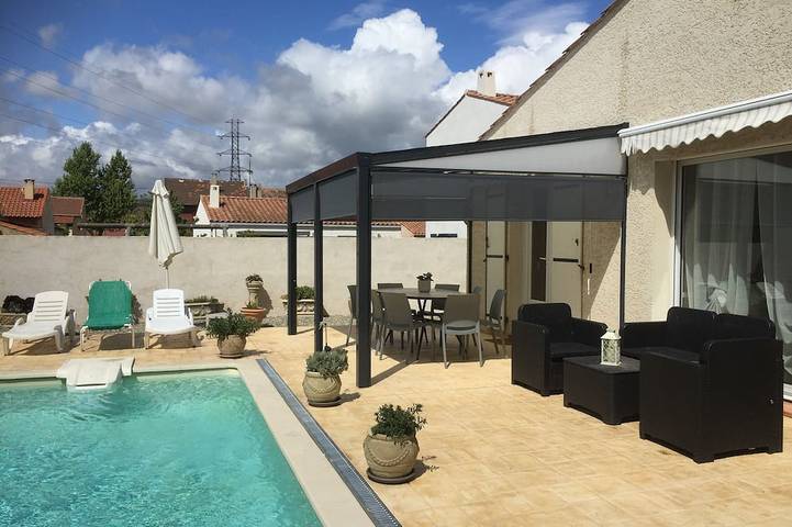 Ferienhaus für 4 Personen, mit Terrasse und Garten