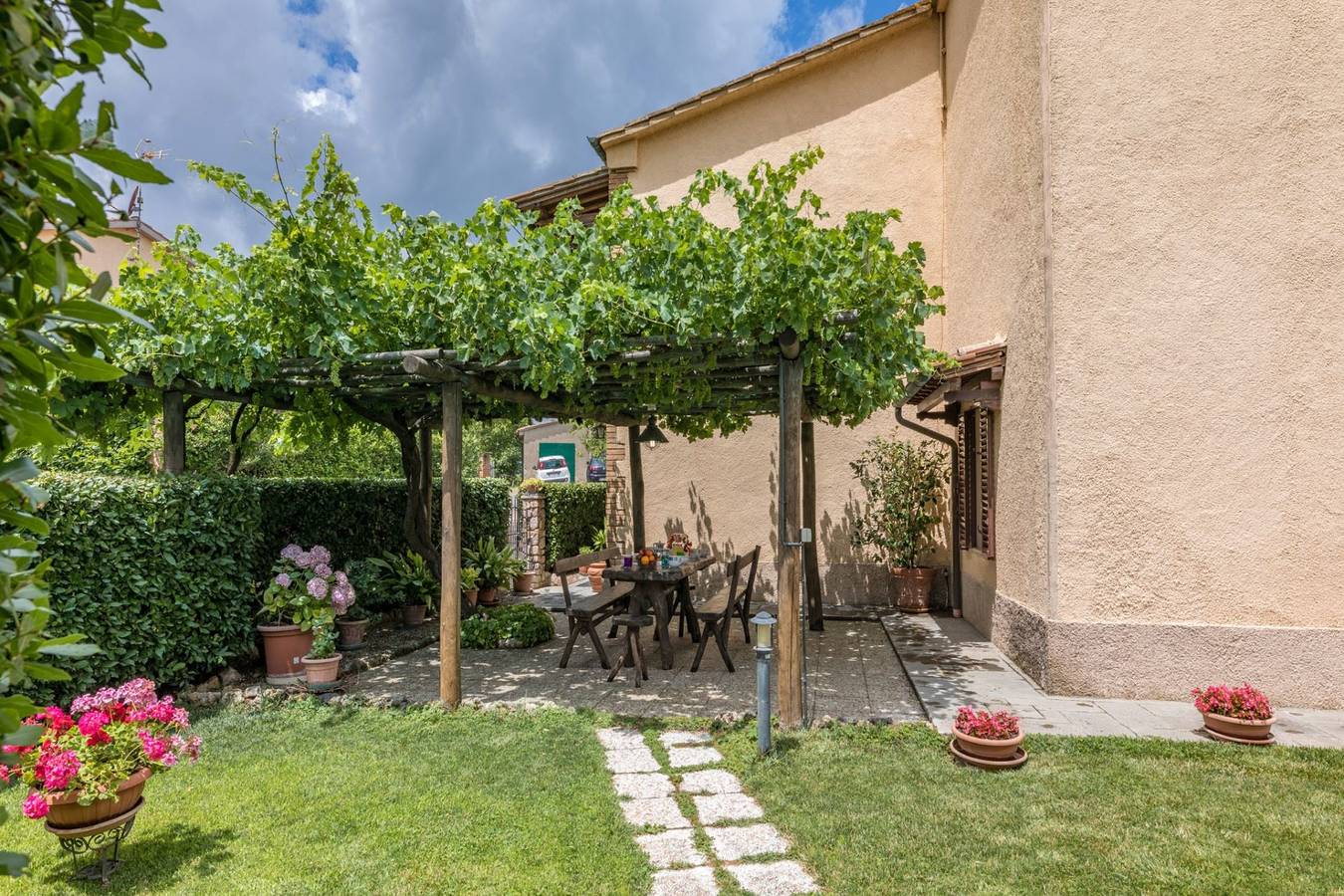 Villa voor 8 personen met zwembad in Monticiano, Provincie Siena