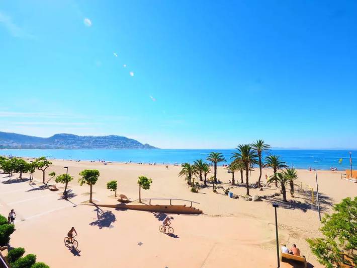 Villa pour 6 personnes, avec jardin - 1