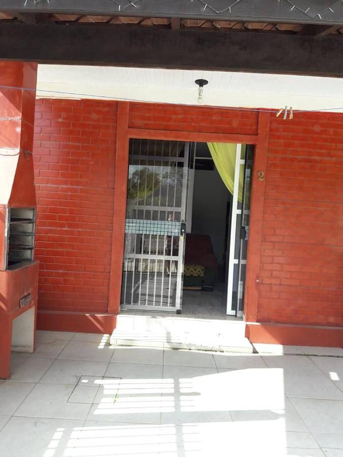 Casas e apartamentos de temporada para 5 pessoas em Itapoá