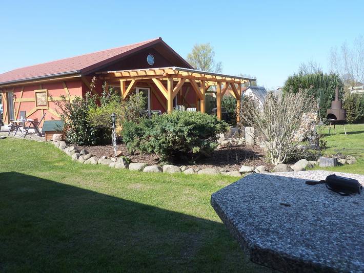 Ferienwohnung für 4 Personen, mit Garten und Terrasse, mit Haustier in Krusenhagen