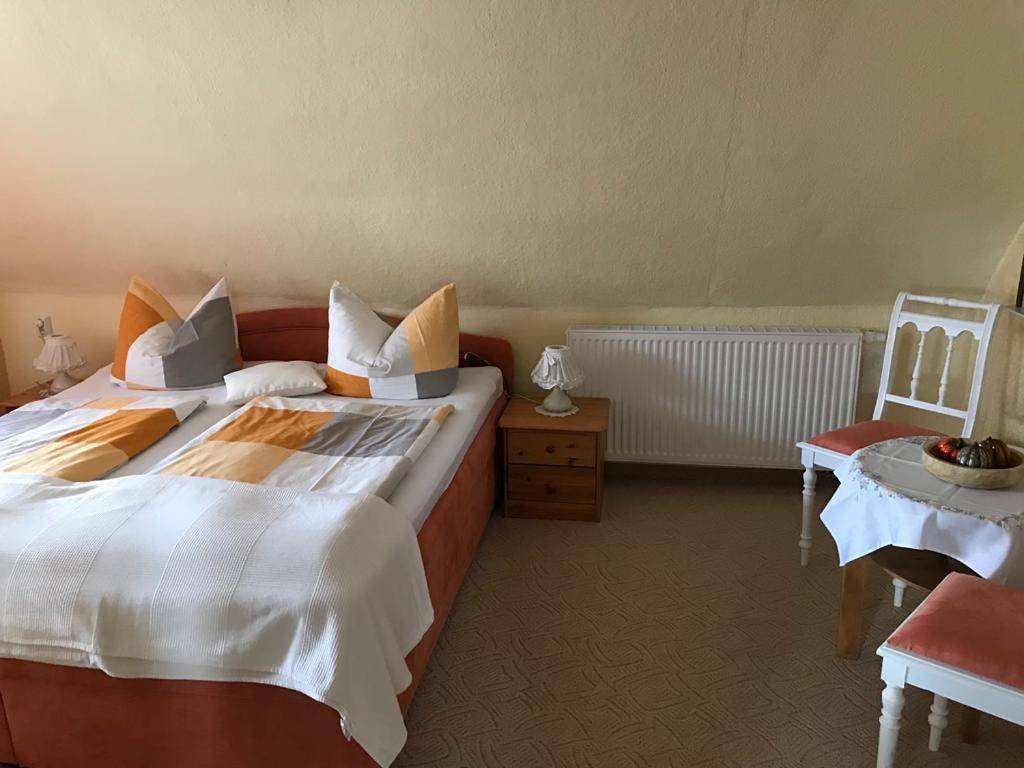 Ganze Wohnung, Ferienwohnung Krause oben in Steinthaleben, Kyffhäuserland