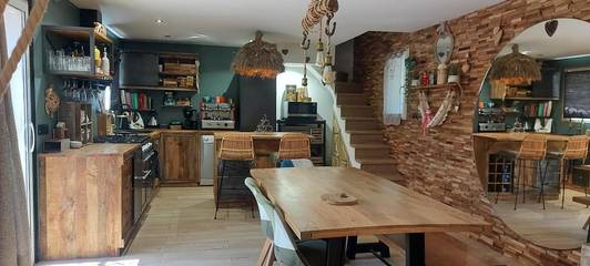 Gîte pour 6 personnes, avec jardin dans Base Nature François Léotard
