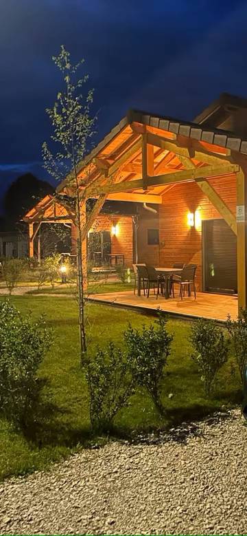 Chalet pour 6 personnes, avec jardin dans le Jura