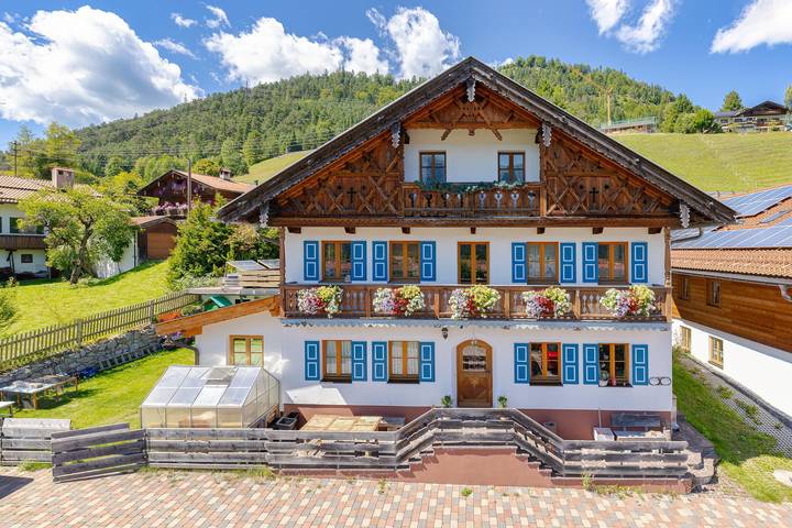 Ferienwohnung für 2 Personen, mit Terrasse und Ausblick, mit Haustier in Wallgau - 2
