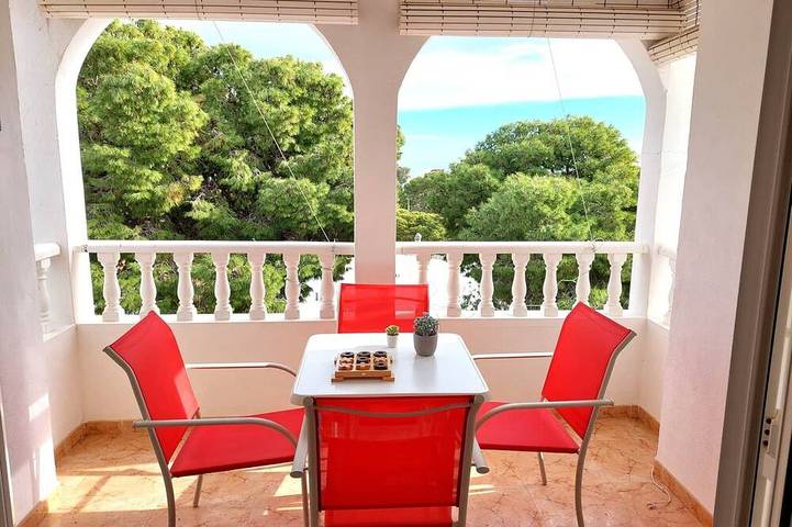 Holiday rental for 4 people, with balcony and pool as well as garden in San José (Almeria)