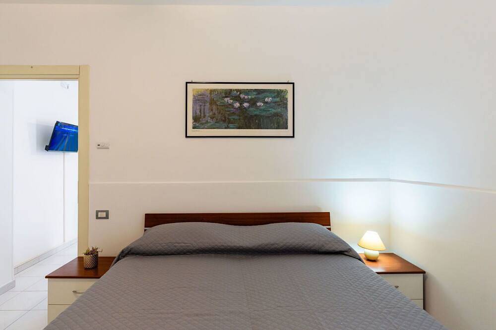 Stunning  villa for 4 people with Wifi, Tv and pets allowed in Taggia (City), Taggia