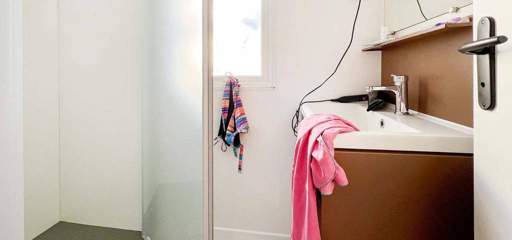 Location de vacances pour 6 personnes, avec jacuzzi et piscine ainsi que jardin et bassin pour enfant, adapté aux familles à San-Gavino-di-Carbini - 4