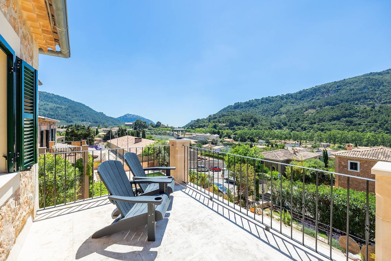 Villa 'Sa Papaiona' avec vue sur les montagnes, piscine privée et Wi-Fi in Valldemossa, Majorque de l'Ouest