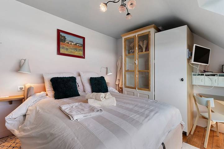 Chambre d’hôtes « Escale Sauzonnaise - La Baie » avec vue mer, piscine partagée et Wi-Fi in Sauzon, Côte des Mégalithes