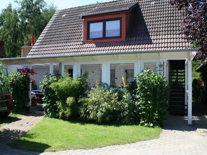 Ferienwohnung für 2 Personen, mit Terrasse in Dierhagen