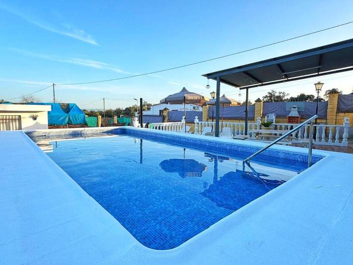 Casa de vacaciones para 6 personas, con Terraza y Jardín además de Piscina y Vistas en Córdoba
