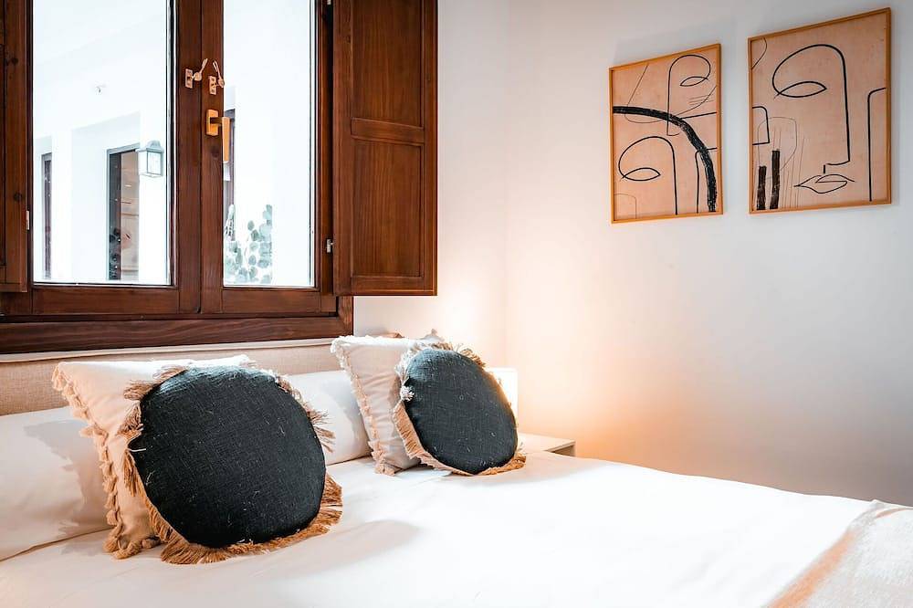 Apartamento entero, Apartamento con aire acondicionado y wifi – Qh Mirador San Cristóbal 02 in Cella, Provincia de Teruel