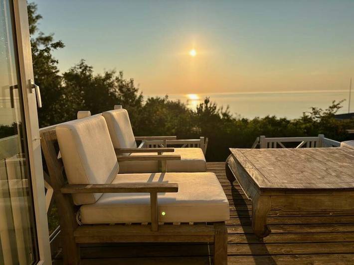 Ferieudlejning for 5 personer, med terrasse, børnevenlig i Hasle