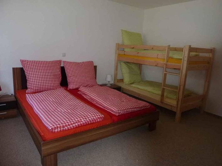 Ferienwohnung für 6 Personen, mit Terrasse und Garten in Lietzow - 4