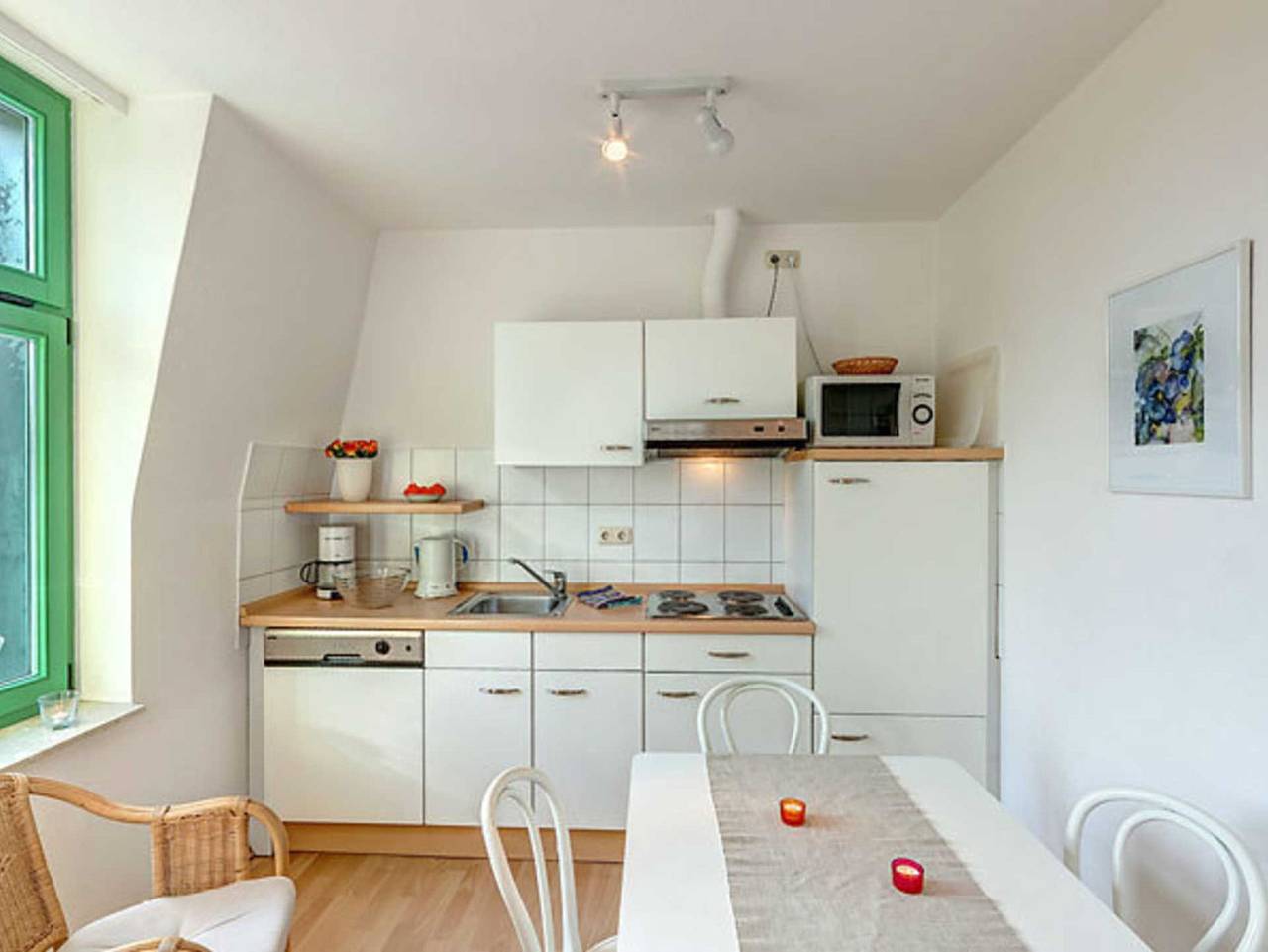 Ganze Ferienwohnung, Villa Ostseewarte, Strandnah, teilw. Seeblick, Fahrstuhl - Villa Ostseewarte Whg. 13, Südbalkon, Fahrstuhl in Drei Kaiserbäder, Heringsdorf