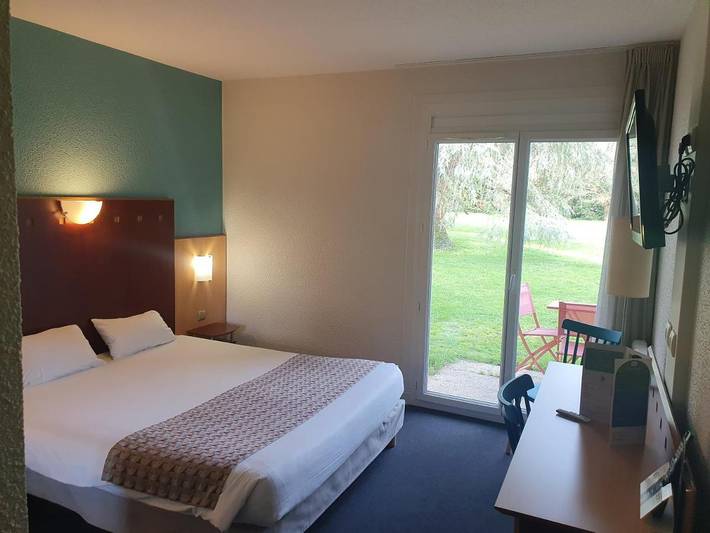 Hôtel pour 2 personnes, avec Terrasse et Jardin à Saint-Herblon - 4