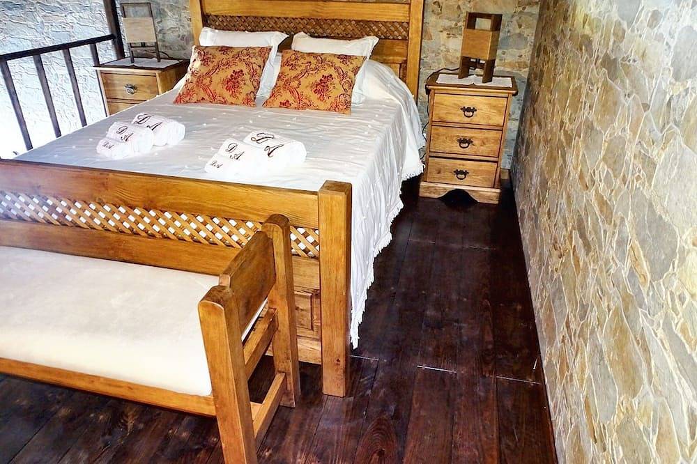 Homerez - Casa acogedora con terraza en Redondo in Redondo, Distrito de Évora