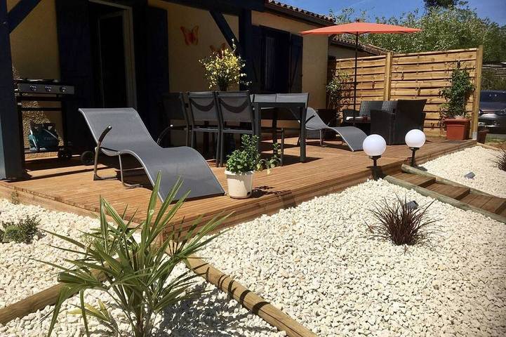 Maison de vacances pour 6 personnes, avec piscine ainsi que terrasse et jardin, animaux acceptés