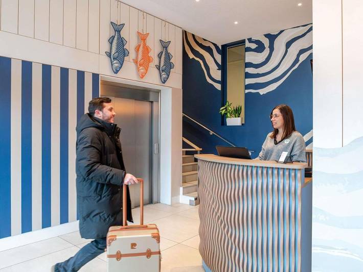 Hôtel pour 2 personnes, avec piscine et jardin, animaux acceptés dans Plage du Lac de Bordeaux - 2