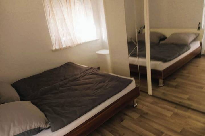 Ganze Wohnung, Geräumige Ferienwohnung von ca 90 qm nahe Dresden in Freital, Osterzgebirge